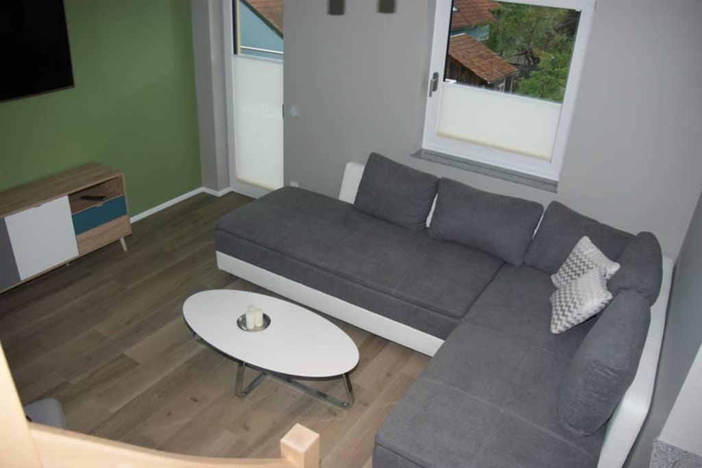 ורטהיים Ferienwohnung 'Burgblick' מראה חיצוני תמונה