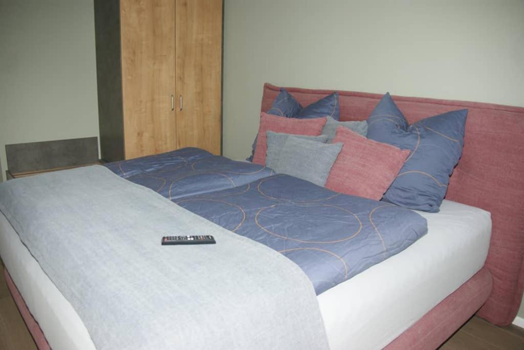 ורטהיים Ferienwohnung 'Burgblick' מראה חיצוני תמונה